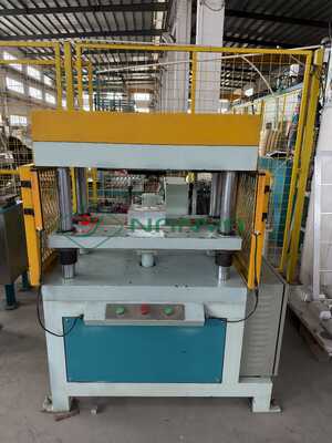 Small Paper Tray Forming Machine Edge Traimming Or Cutting By Manually 20 Ton Pressure